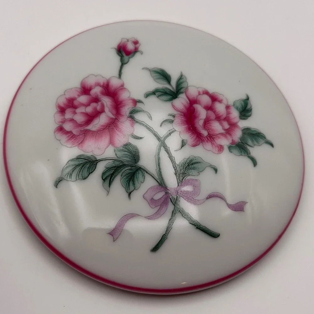 Vintage Japanese Porcelain‎ Trinket Box Floral Roses Lidded Dish